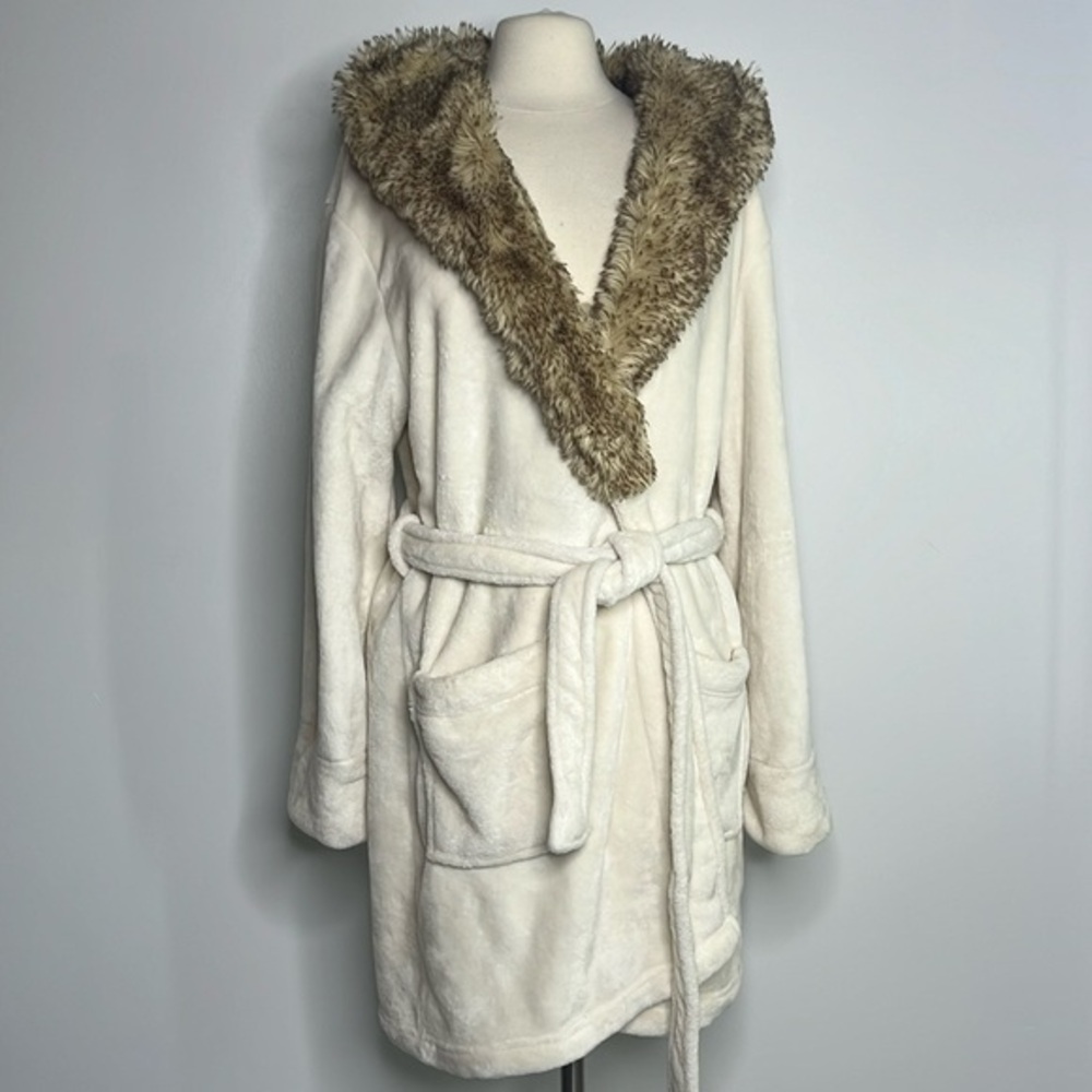 Daydream by Berkshire Blanket cream fleece robe with faux fur collar size L/XL